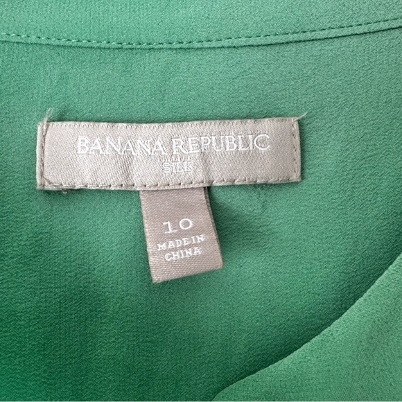 Banana Republic 100% silk green sleeveless snap front button tank blouse Sz 10 - Picture 9 of 9